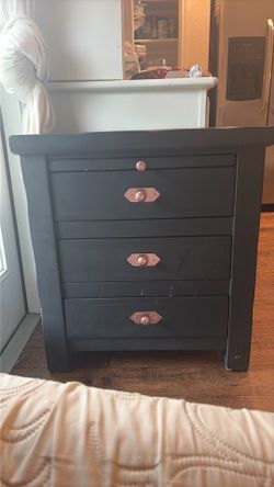 Blue table/nightstand