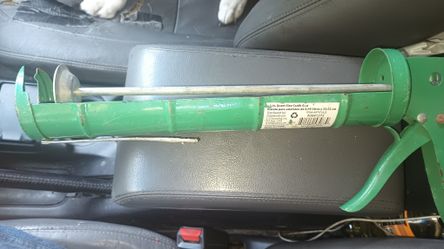 Quart Size Caulking Gun For Sale.