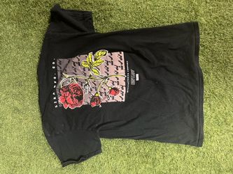 Black rose shirt