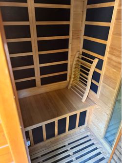 Sauna Infared cedar 2 person with remote and Bluetooth