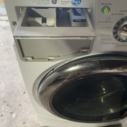 WASHER AND DRYER SET