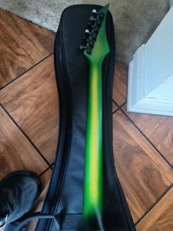 Solar six string lime burst .fr.