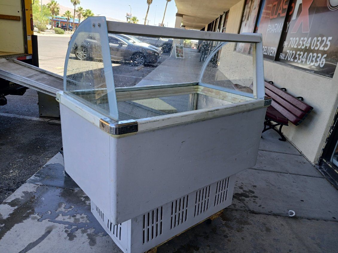 Refrigerador Para Paletas O Aguas Frescas En Buen Estado Funciona Bien.