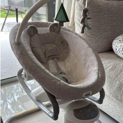 Graco Soothe My Way with Removable Rocker, Versatile Baby Swing & Portable Rocker