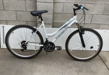 Roadmaster mountain bike