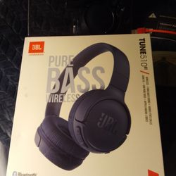 JBL Bluetooth Headphones 