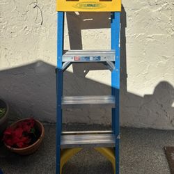 4 foot ladder Werner