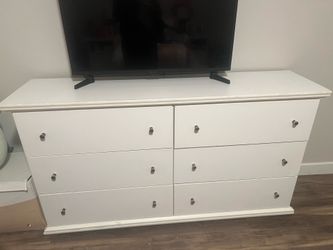 5 PIECE BEDROOM SET