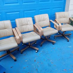 Leather sofa With 4 Leather Retro Chair