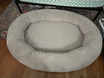 Dog bed for sale in great condition