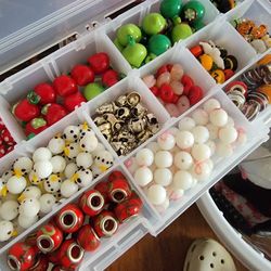 Beads And Jewelry making Supplies