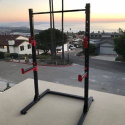 Multifunction Squat Rack