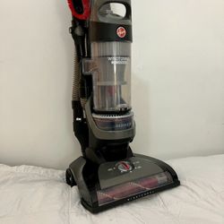 Hoover WindTunnel Rewind Pro Bagless Vacuum - Works Perfectly