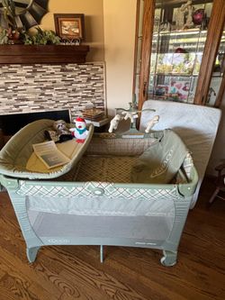 Pack and play for baby/toddler