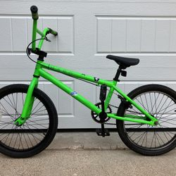 ＢＭＸ Haro Bikes - Kids - ZX24 2012