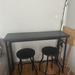 Black Table With 2 Stools 