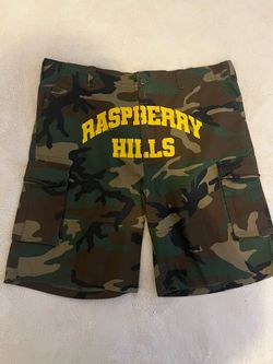 Raspberry Hills Camo Cargo Shorts Sz XL