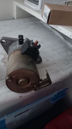 01-05 Civic Starter Used in good Condition $45obo