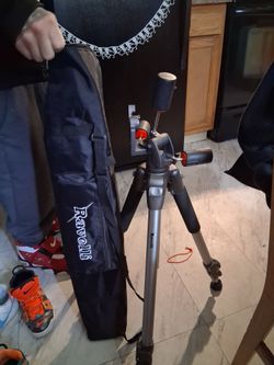 Travellers tri-pod brand new