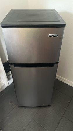Magic chef mini fridge