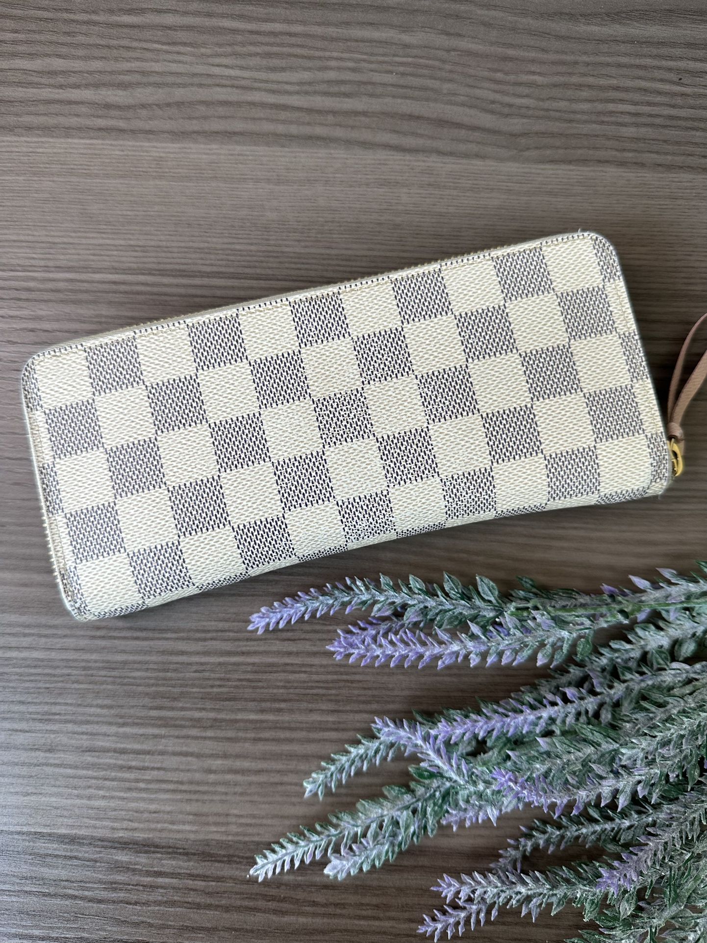 LOUIS VUITTON Azur Studded Clemence Long Wallet – The Luxury Lady