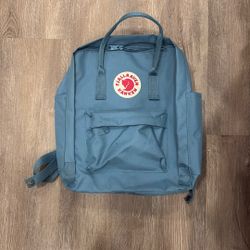 fjallraven kanken backpack blue