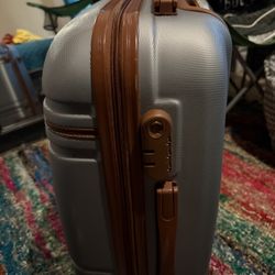 Amal Carryon Luggage 