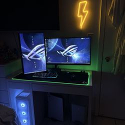 Gaming Table + Chair