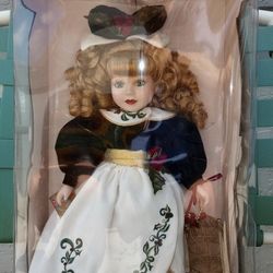 2- 18” porcelain victorian poseable dolls w/stands