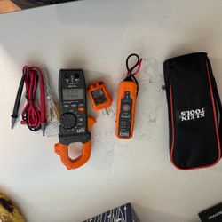 400A  AC auto Ranging trms clamp meter etc.