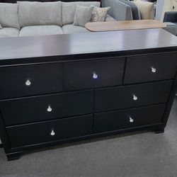 ✅️ 7 Drawers Dresser in Black