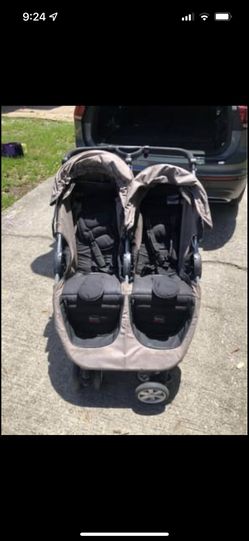 Double Stroller 