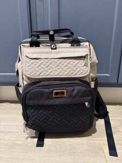 Babbleroo Diaper Bag with insulated pockets