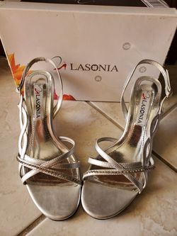 Silver Heels / Shoes Casual Party (Size 8)