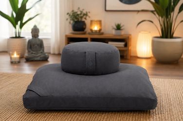 Brand new renoo Meditation Cushion Set — still sealed in the original boxes. Never used.