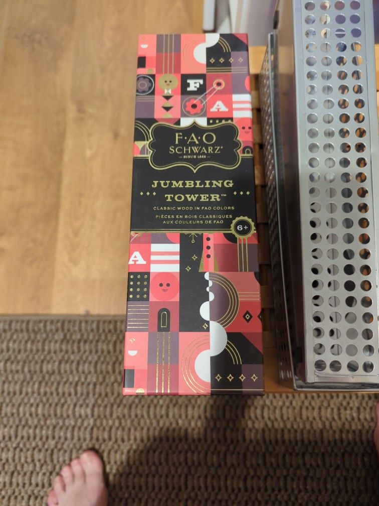 FAO SCHWARZ JUMBLING TOWER