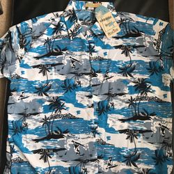 Brand New Hawaiian Shirt (Never Worn!) 