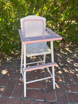 Doll high chair MUST GO