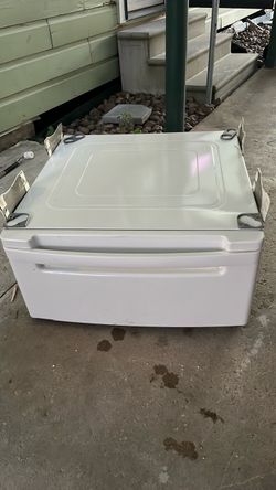 $120 for both pieces White Washer Dryer Pedestal with Drawer
