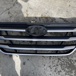 Hyundai Tucson Front Grille Fits 2017-2018