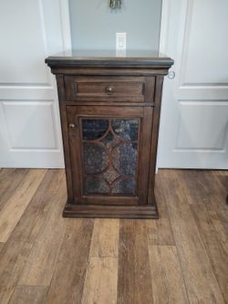 Tresanti Locking Wine Cooler