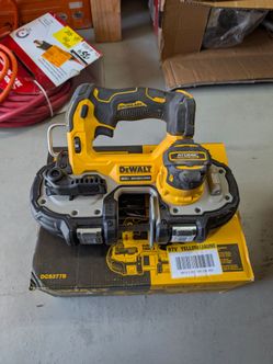 DEWALT ATOMIC 20V MAX Brushless Compact 1-3/4 in. Bandsaw – New (Tool Only)