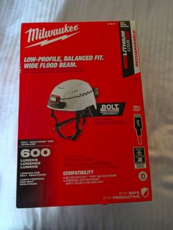 Milwaukee BOLT RedLithium USB Headlamp 600 Lumens