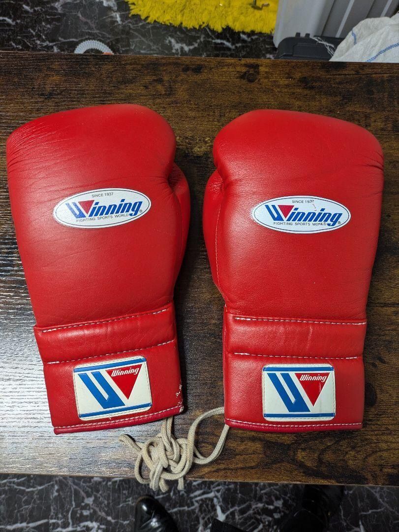 Winning Boxing Gloves MS-500 14 oz Lace-up Professional Type Red JAPAN Used