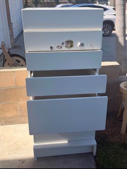 White cabinet