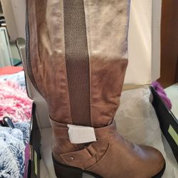  NEW In BOX TORRID Size 9.5 WW  RUGGED MOTP KNEE HIGH BOOTS