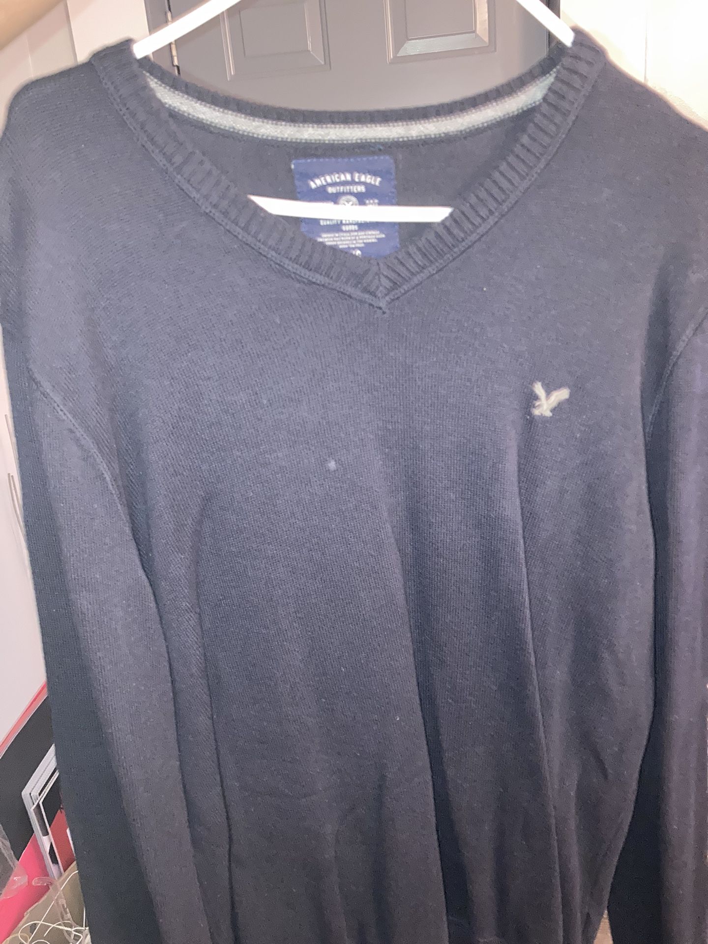 V Neck sweaters - American eagle & Johnson&Murphy