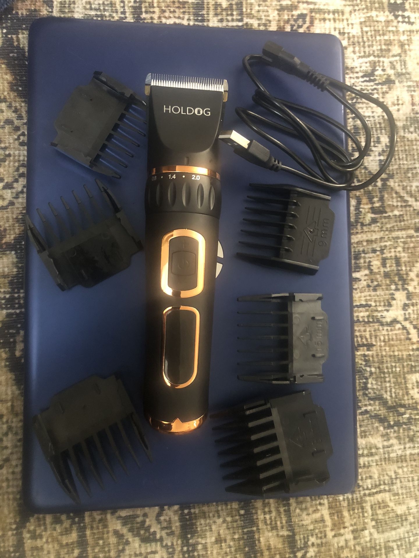 HOLDOG Pet Grooming Clippers. 