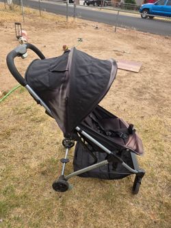 Teeny stroller