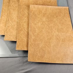 Wendy Bellissimo faux Leather place mat set